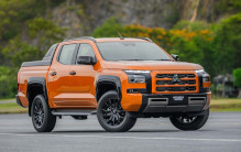 Mitsubishi L200 Series 7 MK9 (26-ON) Double Cab photo 