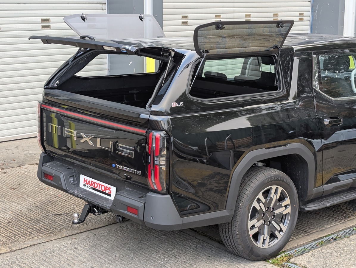 Maxus ETerron 9 (25-ON) SJS Side Opening Hardtop Double Cab   With Central Locking