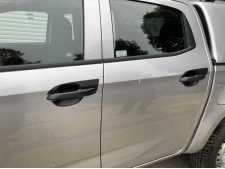 Isuzu D-Max MK6 (21-ON) Door handle inserts - BLACK Double Cab