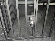Lockable Dog Cage for Pickup Trucks