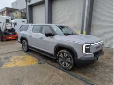 Maxus E-Terron 9 (2025-ON) SJS Hardtop Double Cab   With Central Locking