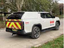 Maxus E-Terron 9 (25-ON) SJS Solid Sided Hardtop Double Cab   With Central Locking