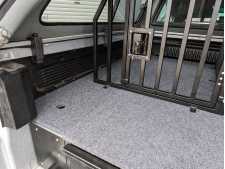 Chevrolet Colorado (2003-2012) Single Lockable Dog Cage compatible with Low Tray Bins