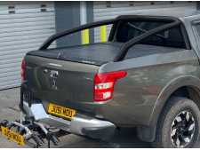Used Mountain Top roller shutter and roll bar for Mitsubishi L200 Series 5 MK7