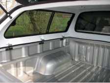 Chevrolet Colorado (2003-2012) EKO Standard Hardtop Double Cab