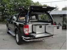 Chevrolet Colorado (2003-2012) Chequer Plate Tray Bins / Drawers Systems