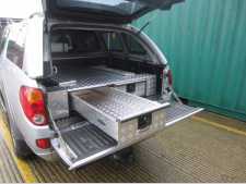 Mitsubishi L200 MK5 Triton STD BED  (2006-2015) Low Chequer Plate Tray Bins / Drawers Systems