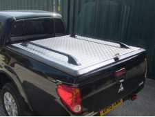 Mitsubishi L200 MK6 LB Series 4 (2009-2015) Outback Tonneau Cover Double Cab