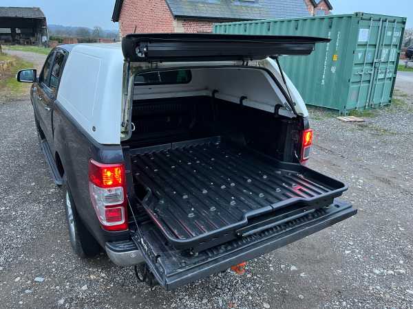 Toyota Hilux MK9  (2016-2018) Bed Slide Double Cab
