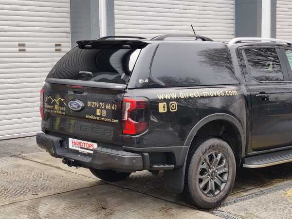 Maxus E-Terron 9 (25-ON) SJS Solid Sided Hardtop Double Cab   With Central Locking