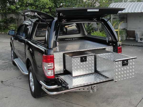 Chevrolet Colorado (2003-2012) Chequer Plate Tray Bins / Drawers Systems