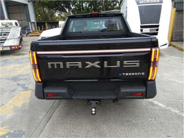Maxus ETerron 9 Pickup (2024-ON) Towbar