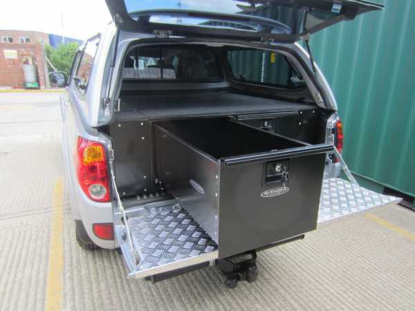 Mitsubishi L200 MK5 Triton STD BED  (2006-2015) Tray Bins / Drawers Systems