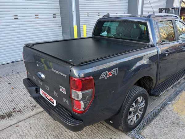 Toyota Hilux MK11  (20-ON) RetraxONE MX Trax Roller Top Double Cab