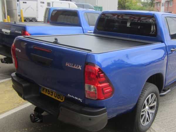 Toyota Hilux MK9 / Revo (2016-2018) Carryboy Roller Top Double Cab