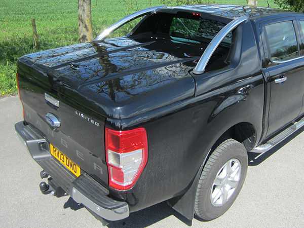 Toyota Hilux MK11 / Rocco ( 2020-ON) GRX Tonneau Covers With Sport Bar